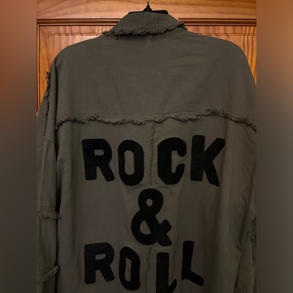 Elan-Devan Jacket - Picture 5 of 11